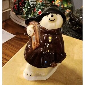 Vintage Coalport Paddington Bear Sweep Figurine.‎ 1976. England. 4" Rare